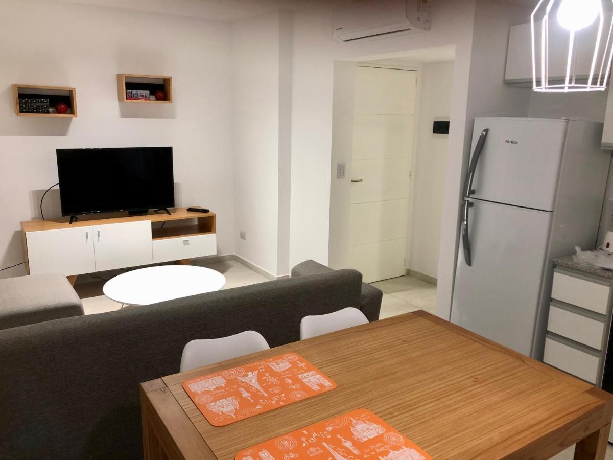 Apartment 9 De Julio 930 5 A *