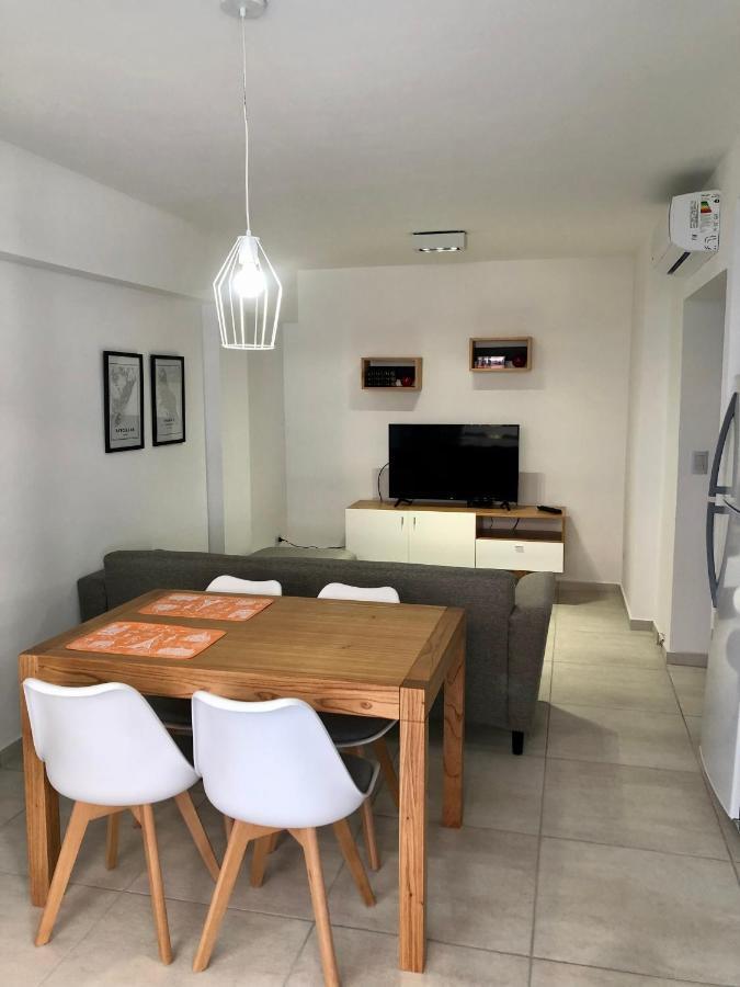 Apartment 9 De Julio 930 5 A